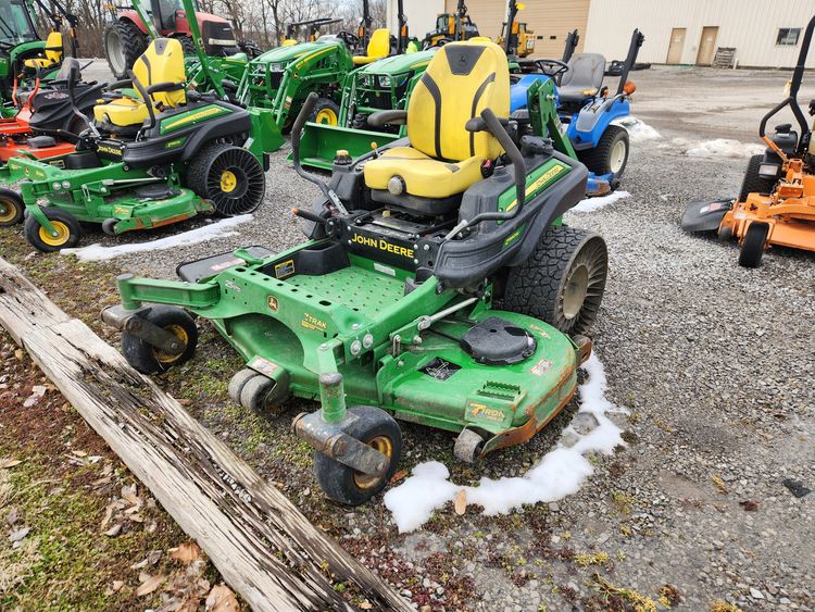 2022 John Deere Z960M Image