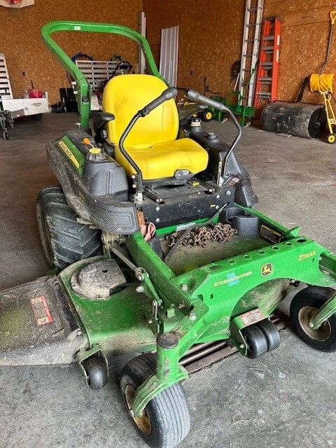 2016 John Deere Z950R Image