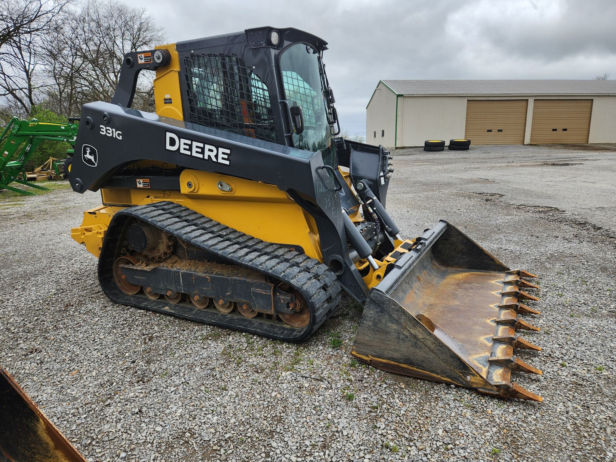 2019 John Deere 331G