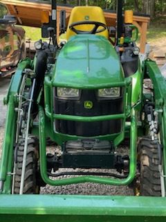 2022 John Deere 2025R