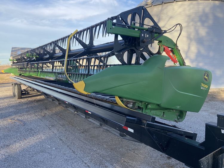 2020 John Deere 740FD