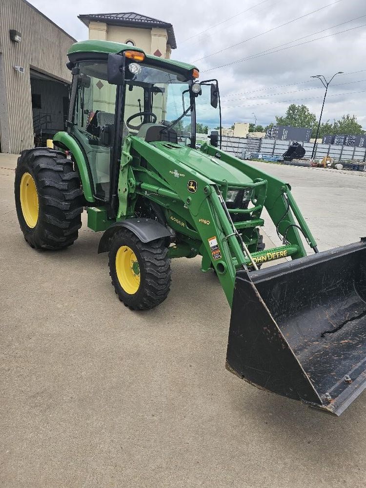 2014 John Deere 4066R