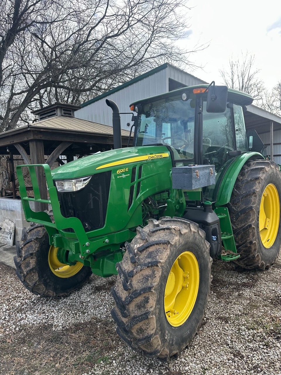 2019 John Deere 6120E Image