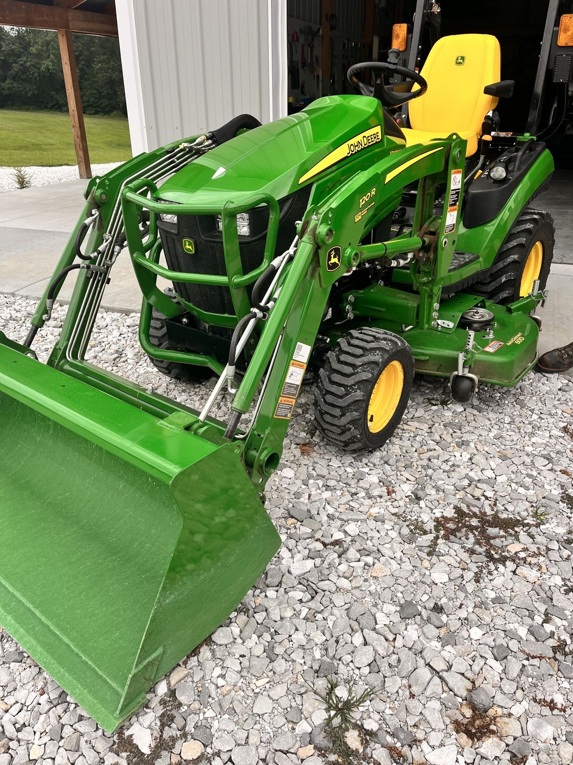 2023 John Deere 1025R