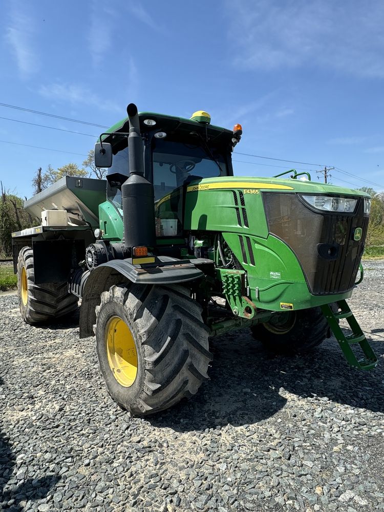 2017 John Deere F4365 Image