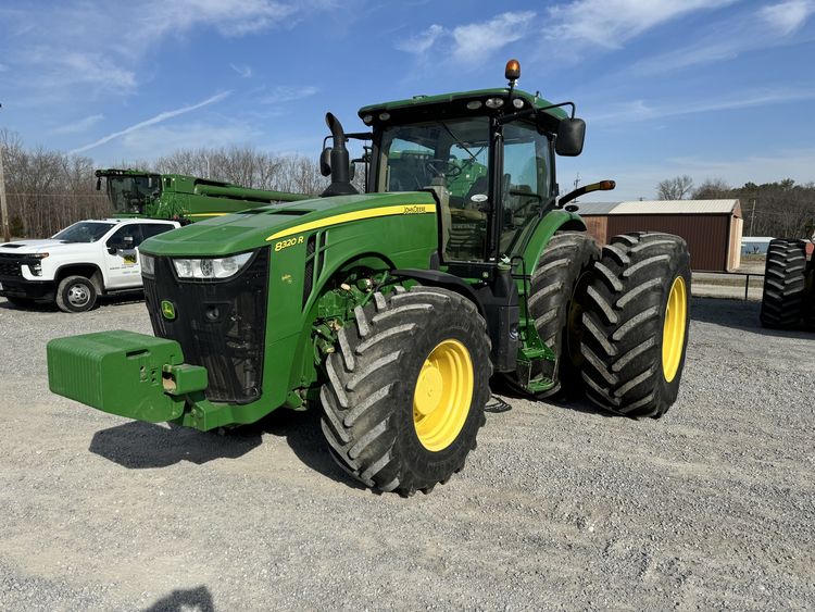 2017 John Deere 8320R Image