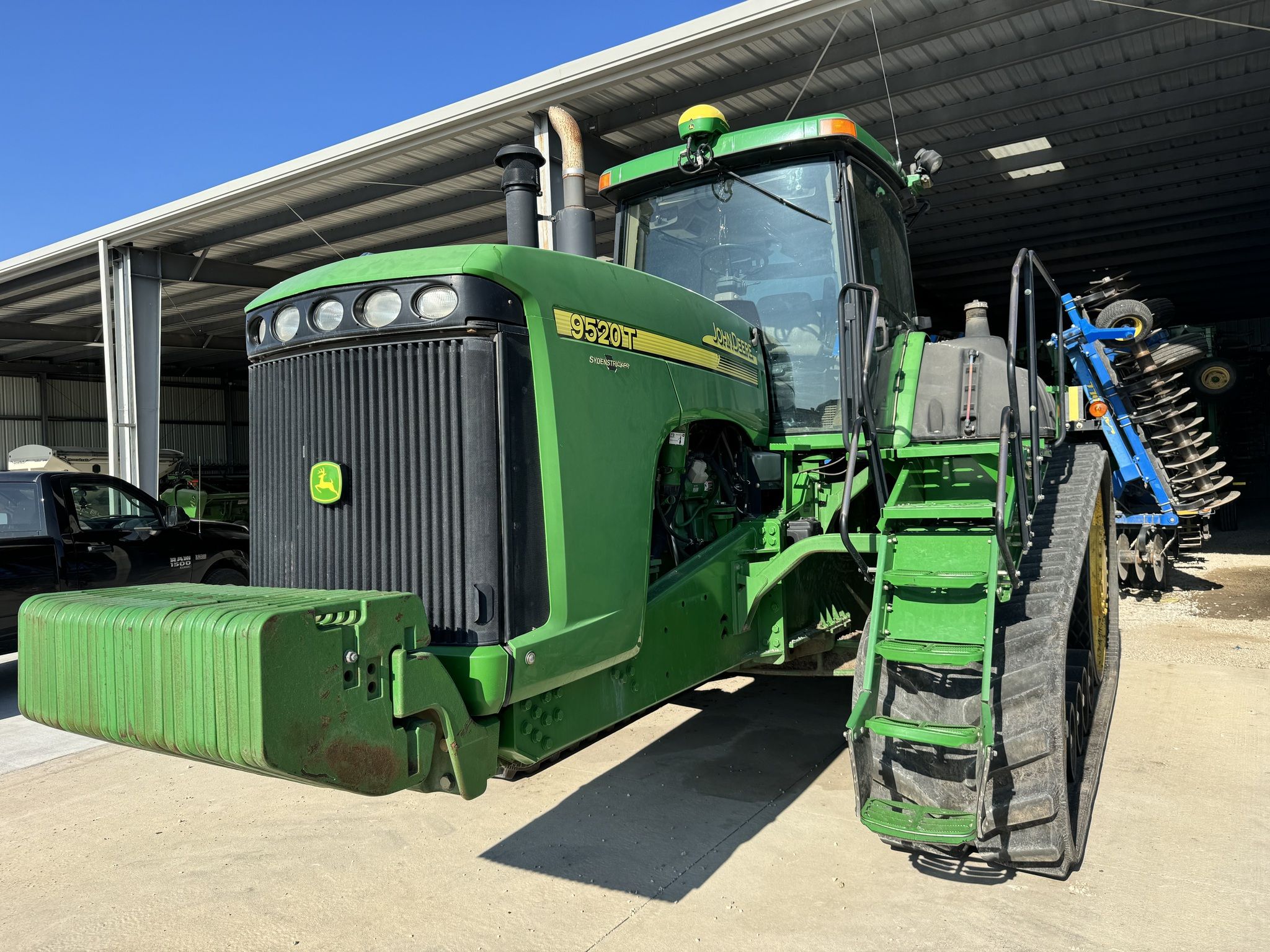 2004 John Deere 9520T