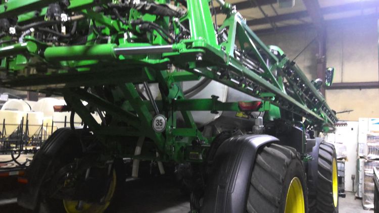 2022 John Deere 412R Image