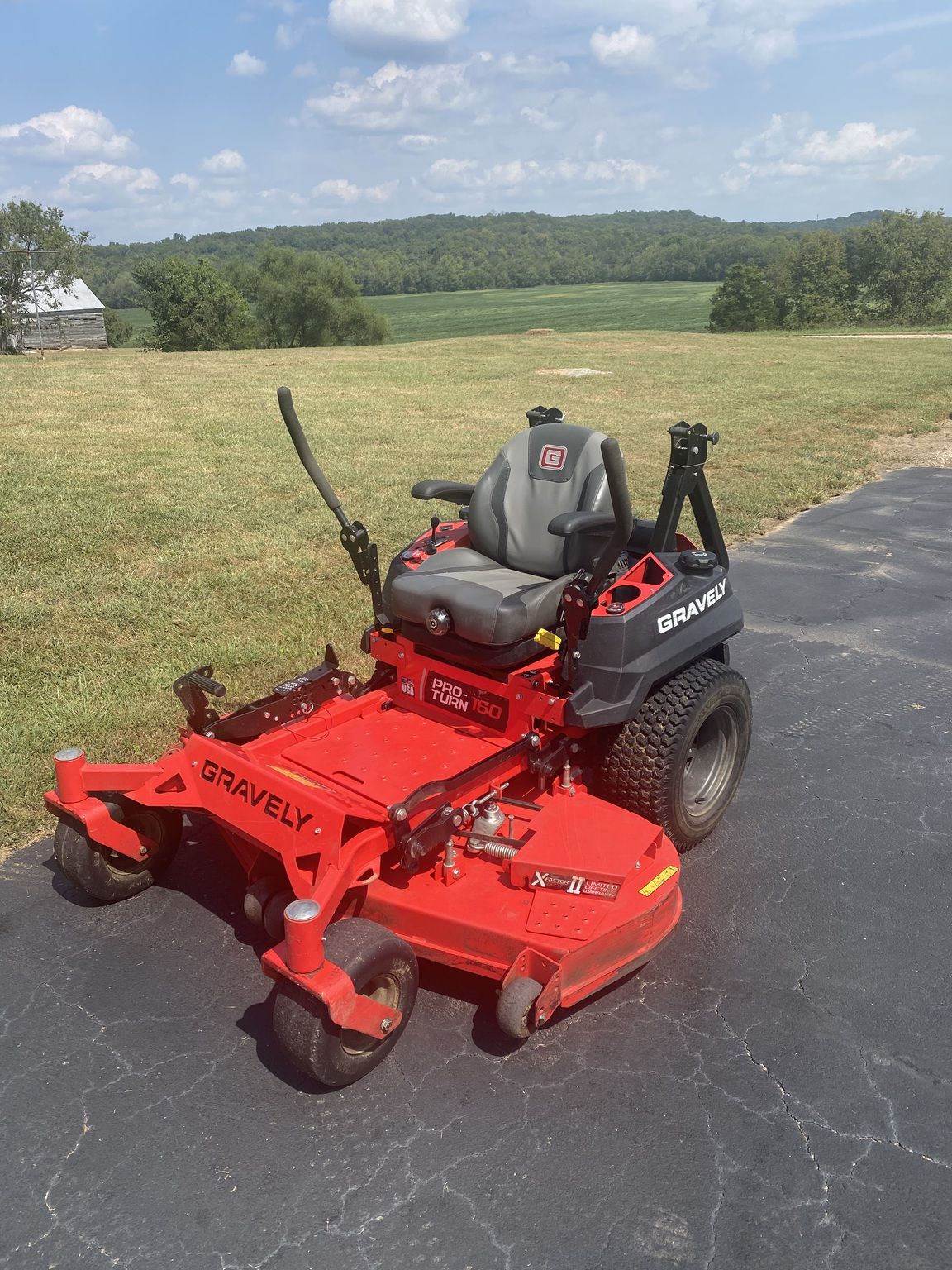 2021 Gravely Pro-Turn 160