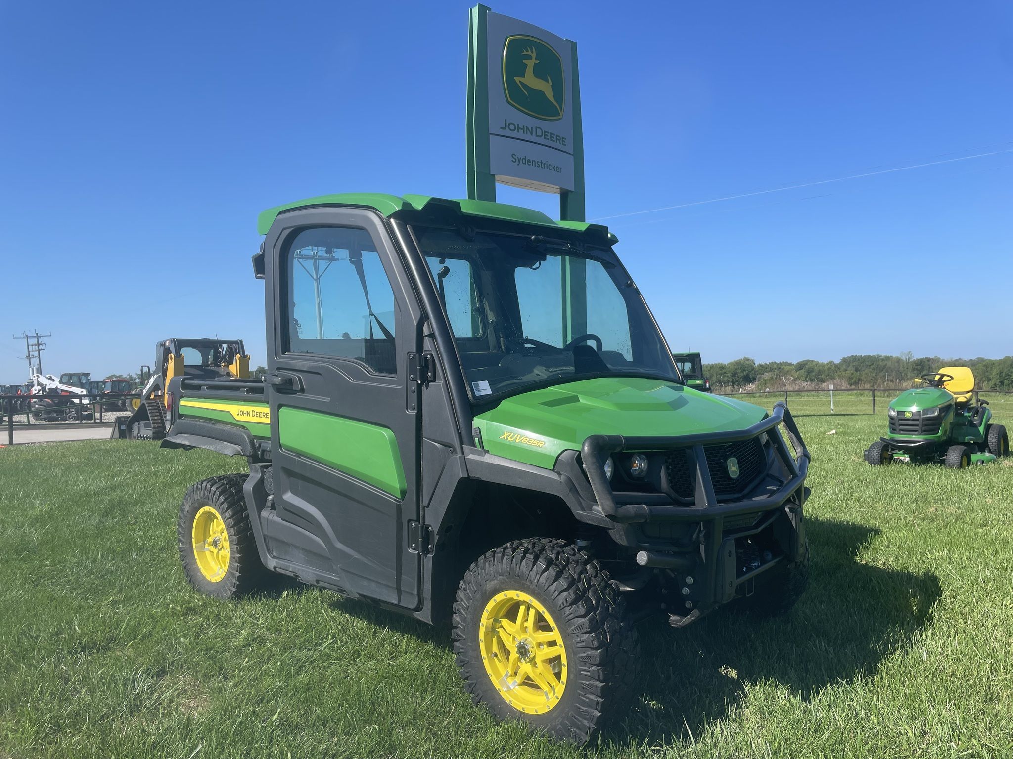 2022 John Deere XUV 835R