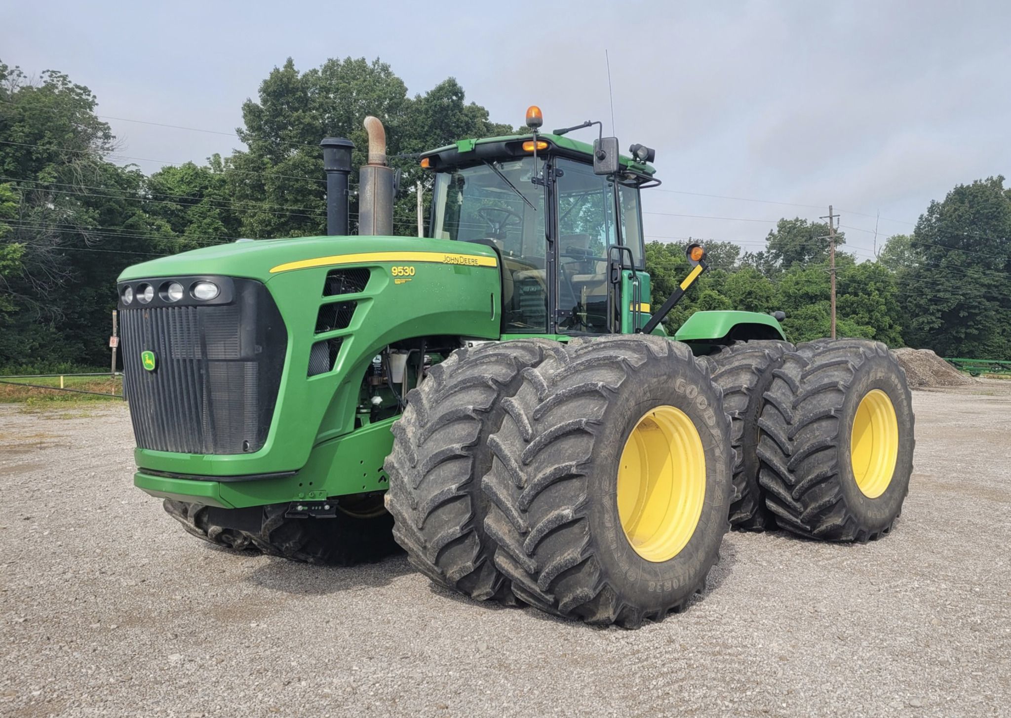 2011 John Deere 9530