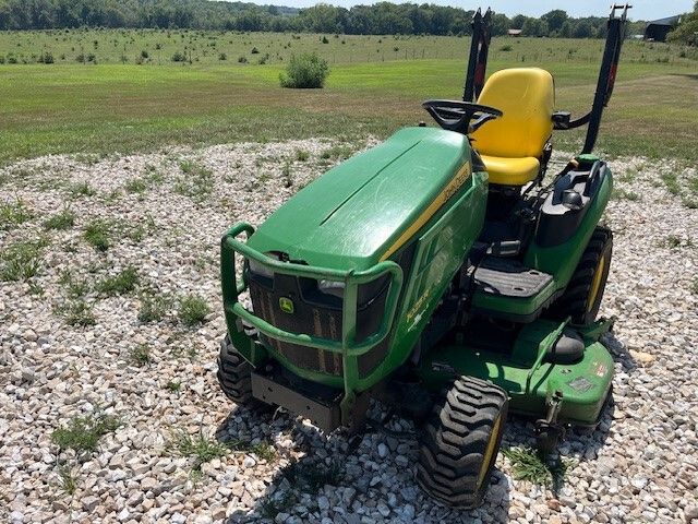 2013 John Deere 1025R Image