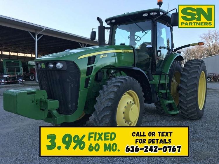 2010 John Deere 8245R