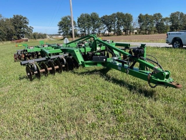 2013 John Deere 2720