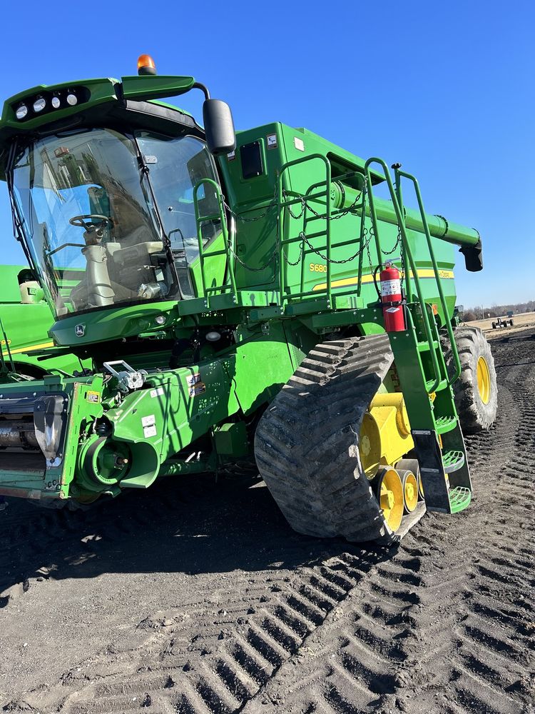 2016 John Deere S680