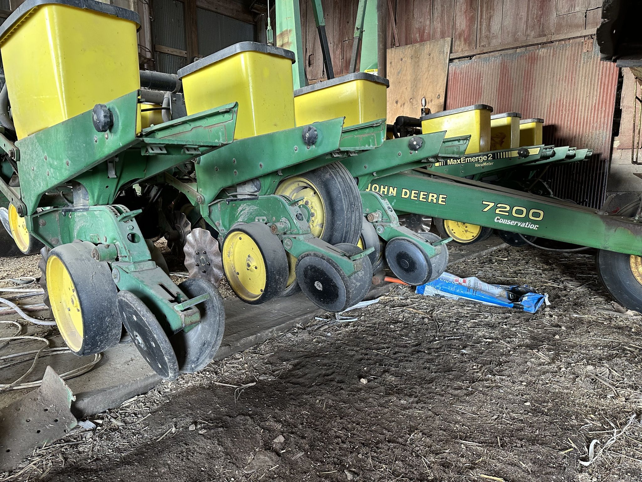 1993 John Deere 7200