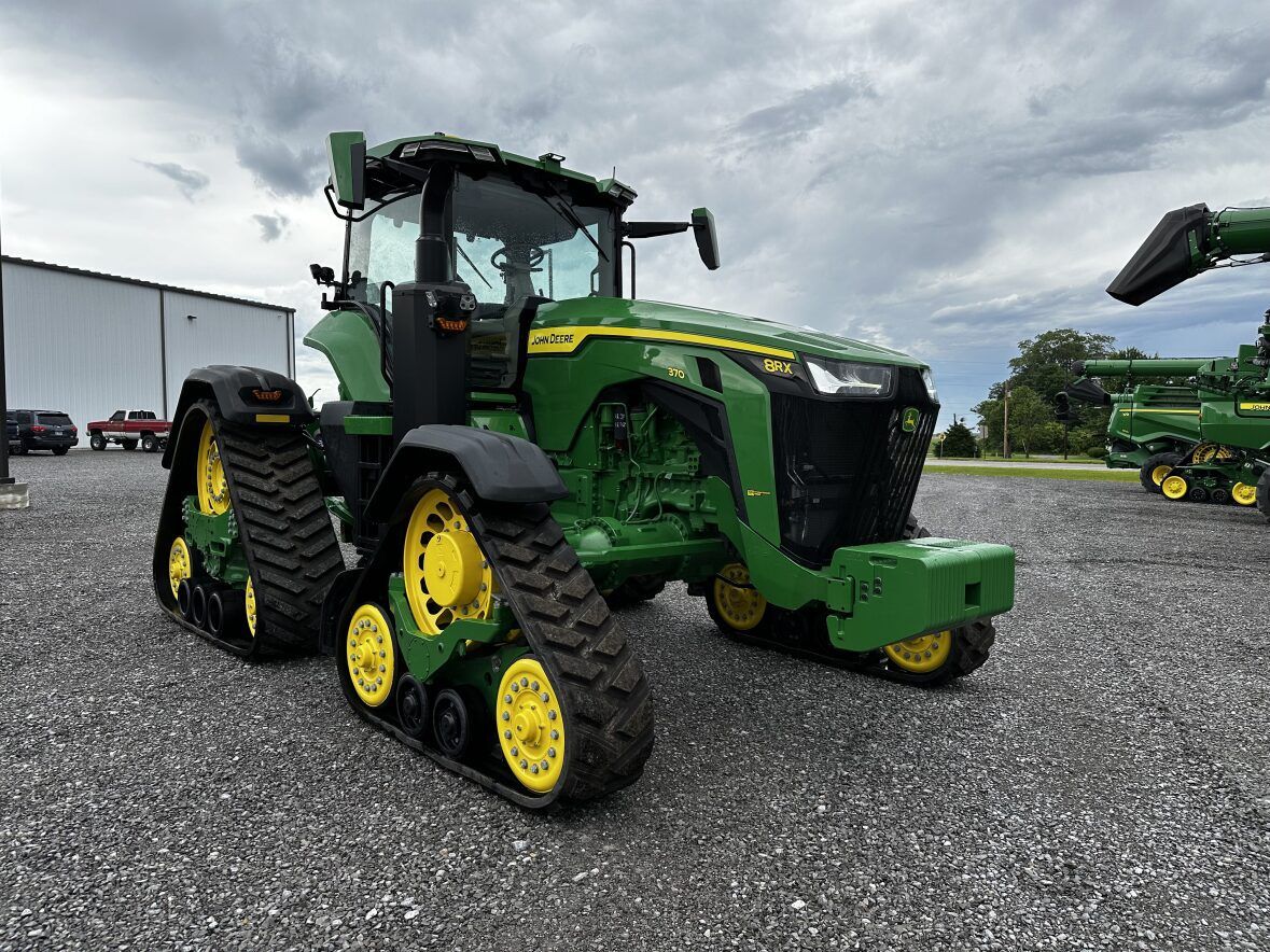 2023 John Deere 8RX 370