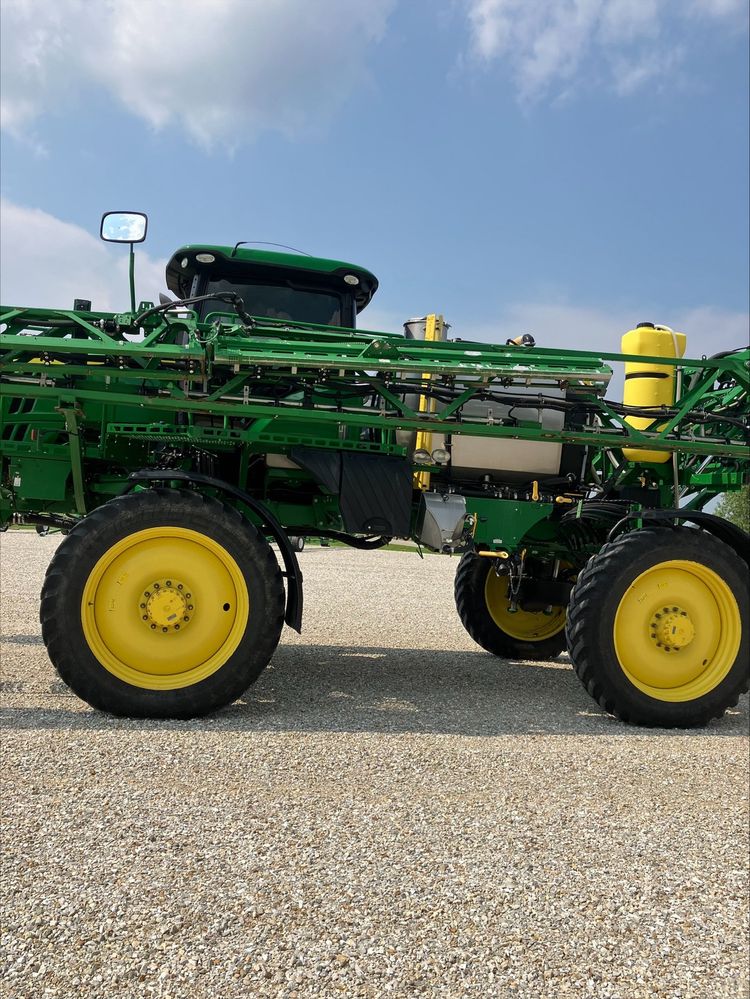 2018 John Deere R4038