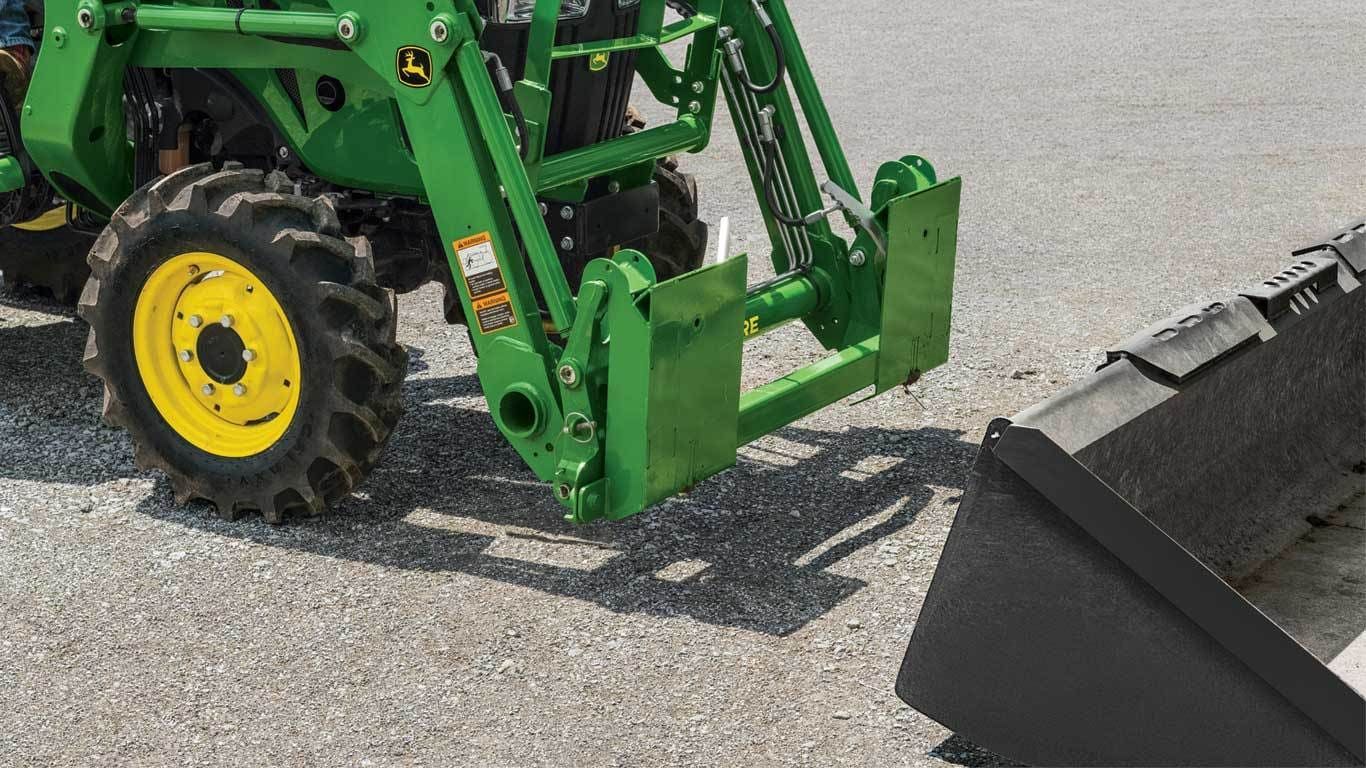 SA20 Series Skid Steer Carrier Adapter